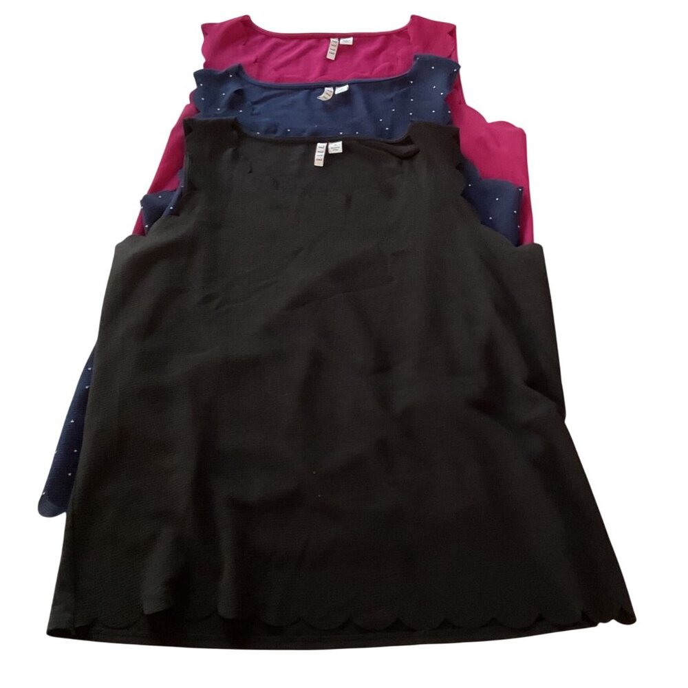 NWOT Elle Women Scalloped Edge Sleeveless Blouse 3 PK In Black, Navy, Burgundy M
